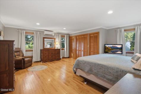 212 Lenox Avenue Albany NY 12208