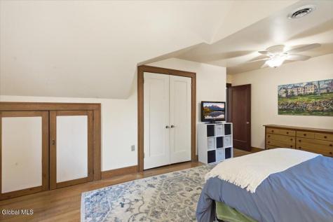 212 Lenox Avenue Albany NY 12208