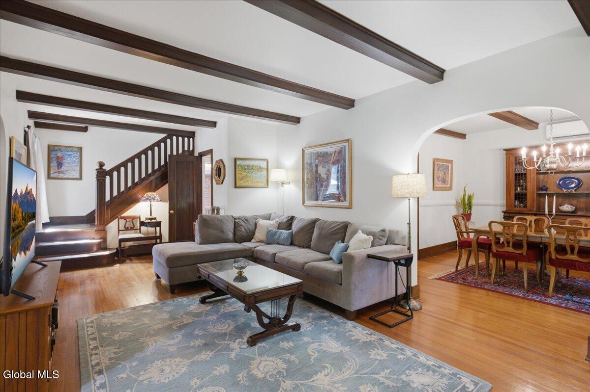 212 Lenox Avenue Albany NY 12208