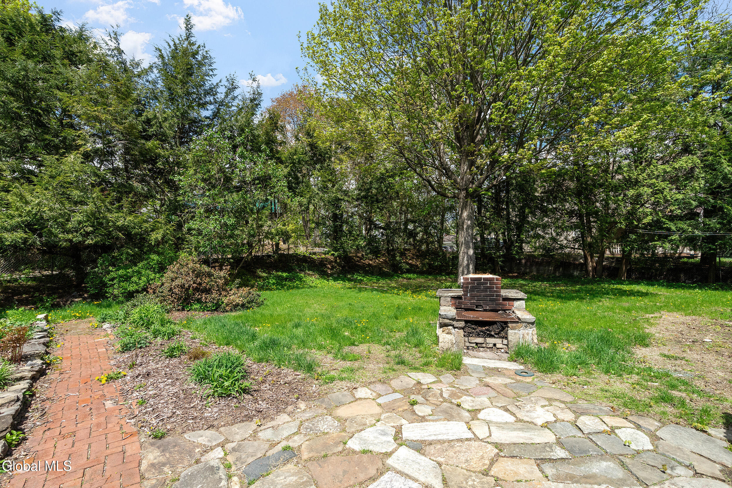 215 Oak Street Corinth NY 12822