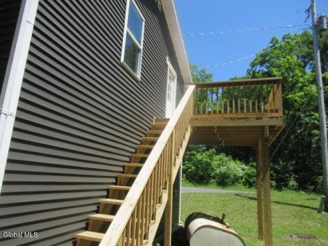 221 S Jarvis Road Ravena NY 12143
