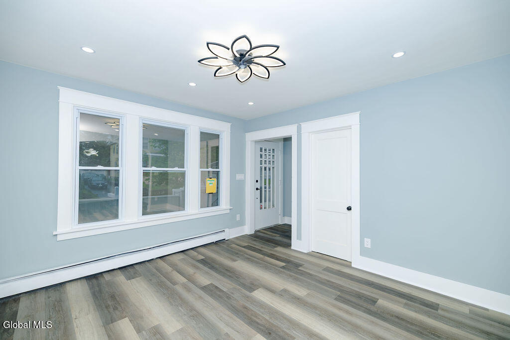 242 Linden Street Schenectady NY 12304