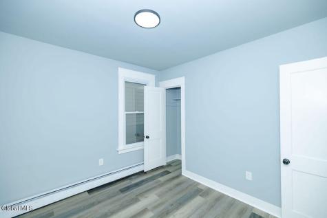 242 Linden Street Schenectady NY 12304