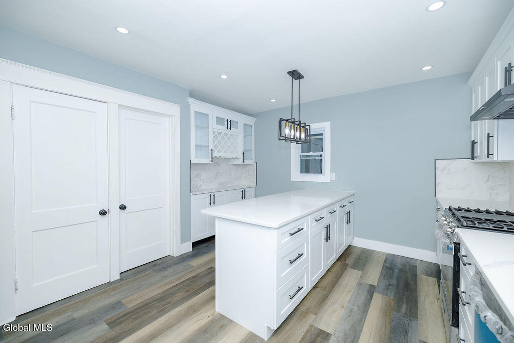 242 Linden Street Schenectady NY 12304