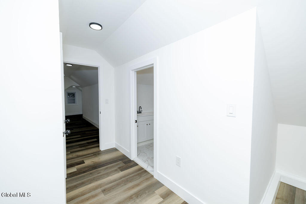 242 Linden Street Schenectady NY 12304