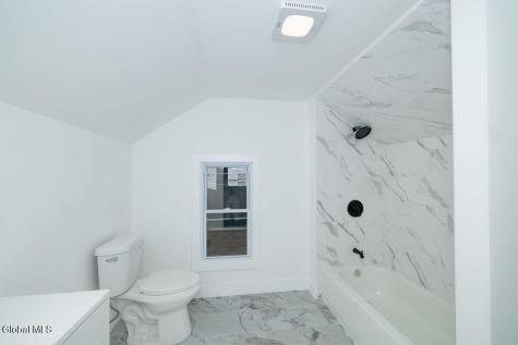 242 Linden Street Schenectady NY 12304