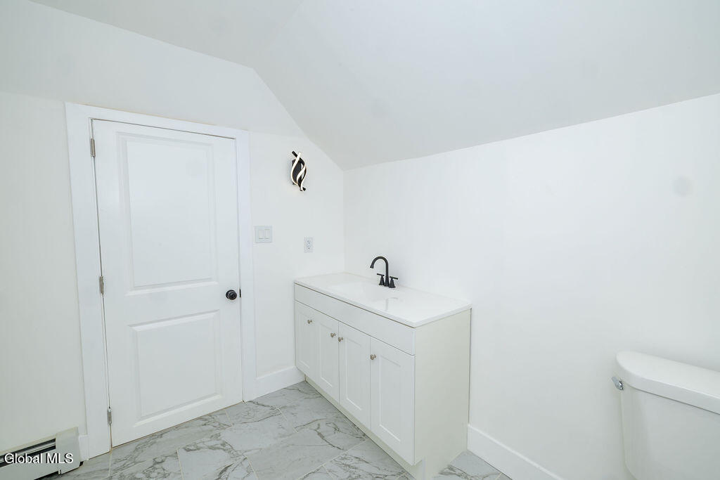 242 Linden Street Schenectady NY 12304