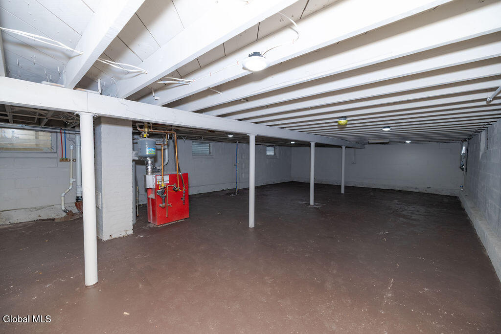 242 Linden Street Schenectady NY 12304