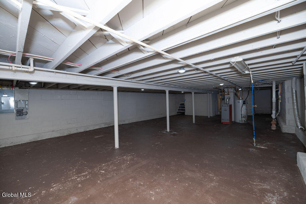 242 Linden Street Schenectady NY 12304