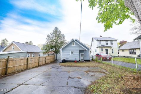 242 Linden Street Schenectady NY 12304