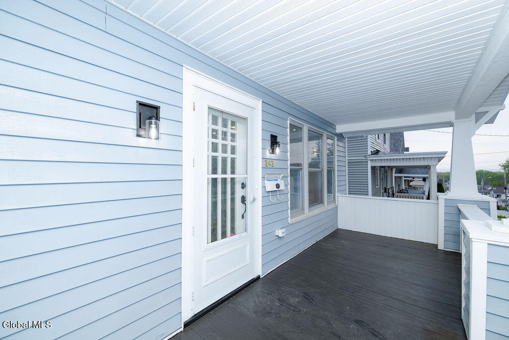 242 Linden Street Schenectady NY 12304