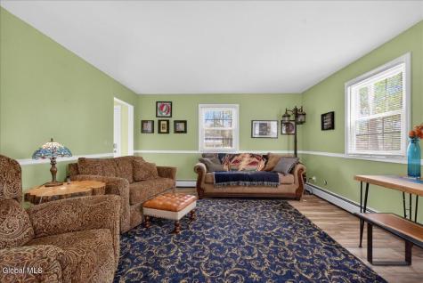 29 Hills Road Ballston Lake NY 12019
