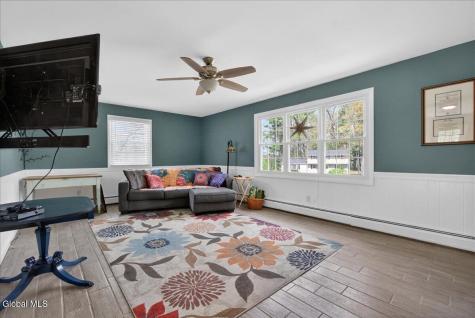 29 Hills Road Ballston Lake NY 12019