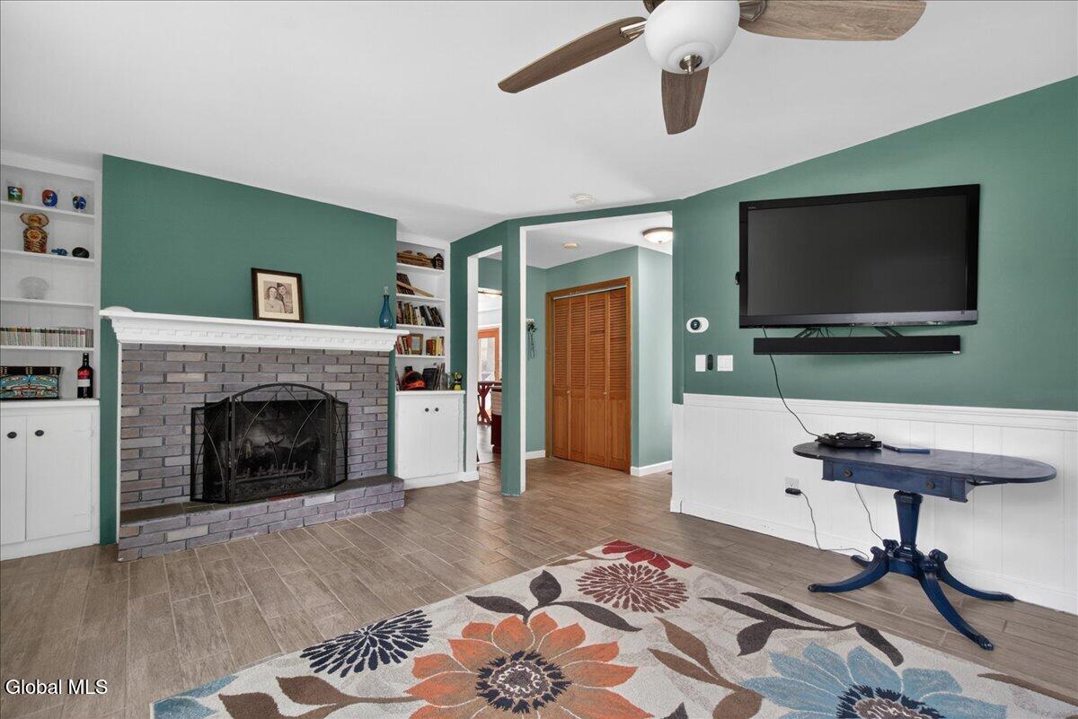 29 Hills Road Ballston Lake NY 12019