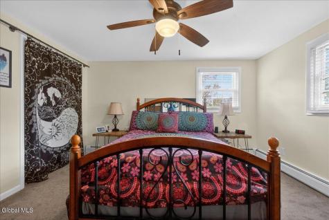 29 Hills Road Ballston Lake NY 12019