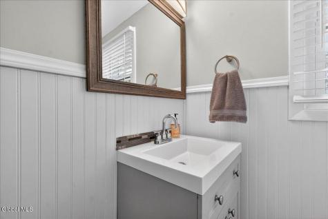 29 Hills Road Ballston Lake NY 12019