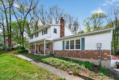 29 Hills Road Ballston Lake NY 12019