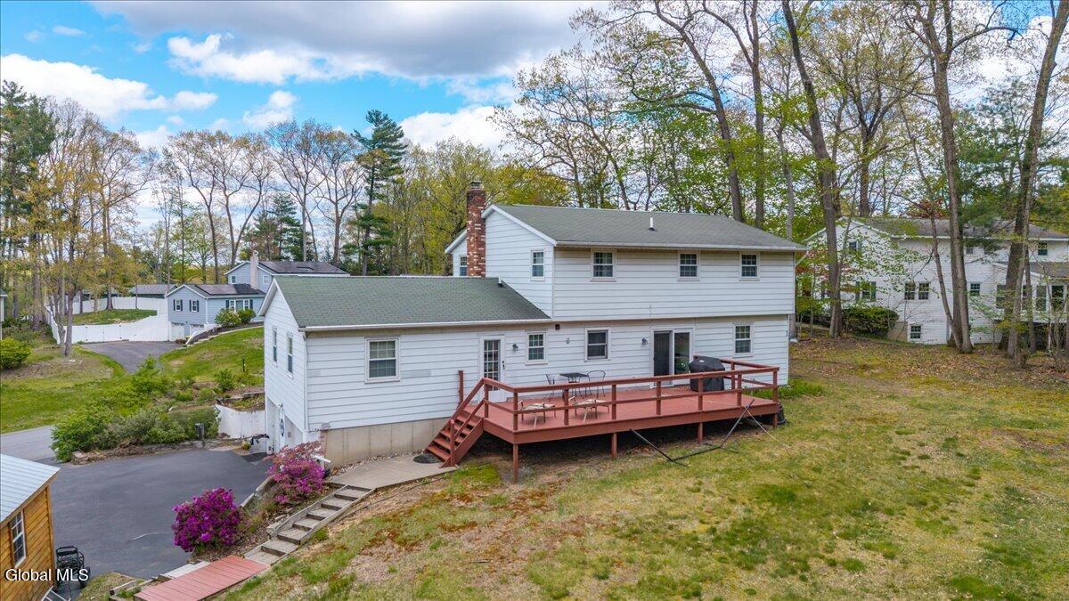 29 Hills Road Ballston Lake NY 12019