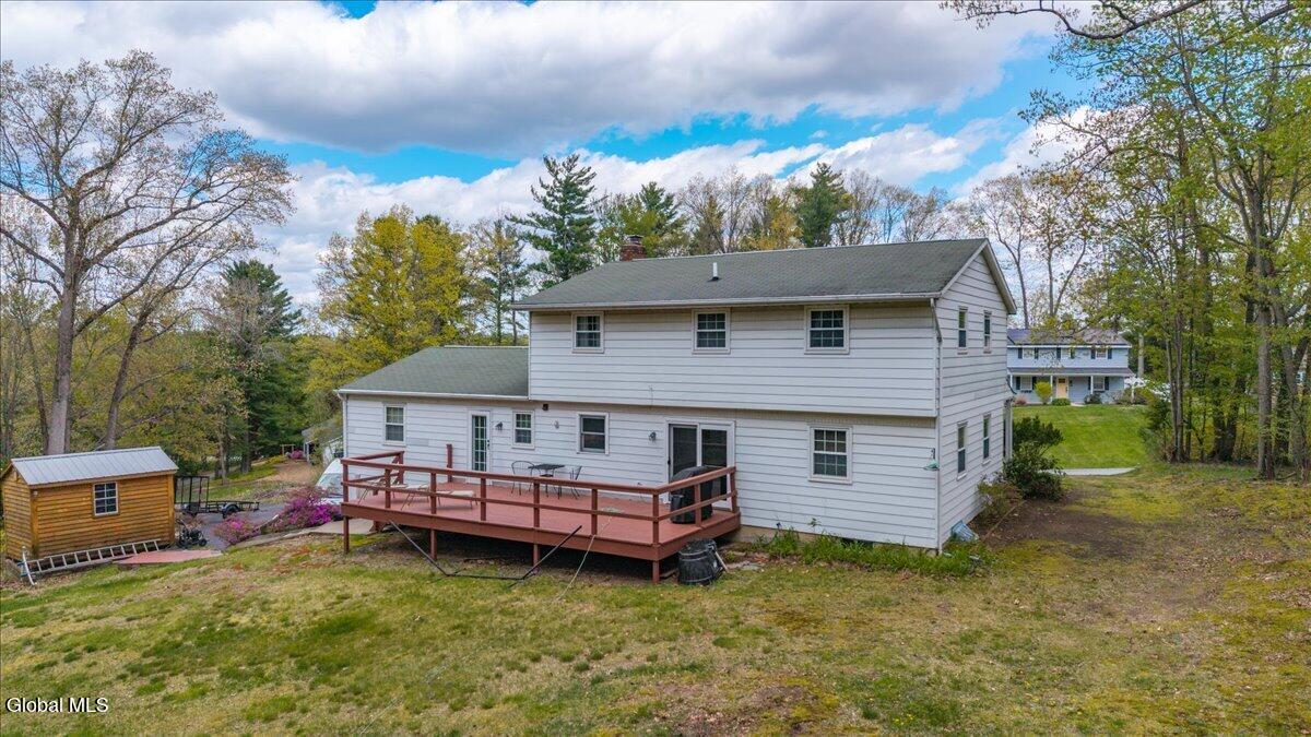 29 Hills Road Ballston Lake NY 12019