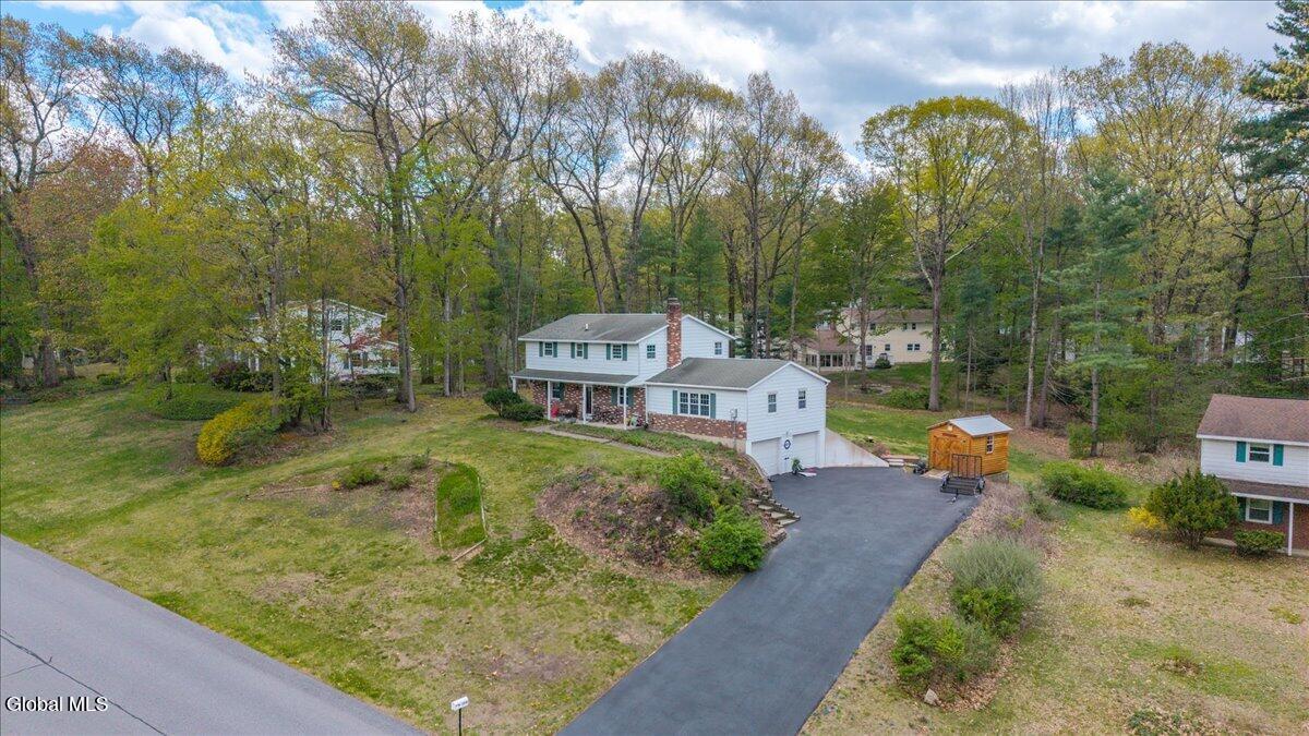 29 Hills Road Ballston Lake NY 12019