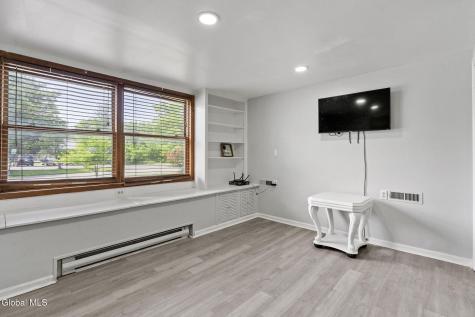 3 Longmeadow Drive Delmar NY 12054