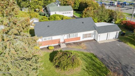 3 Longmeadow Drive Delmar NY 12054
