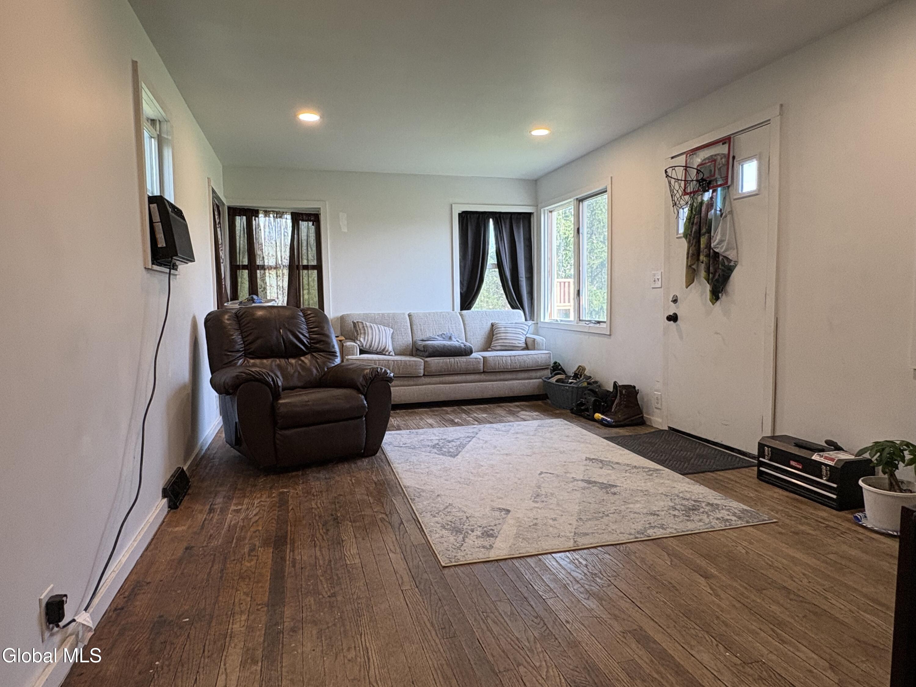 32 Stone Road Voorheesville NY 12186