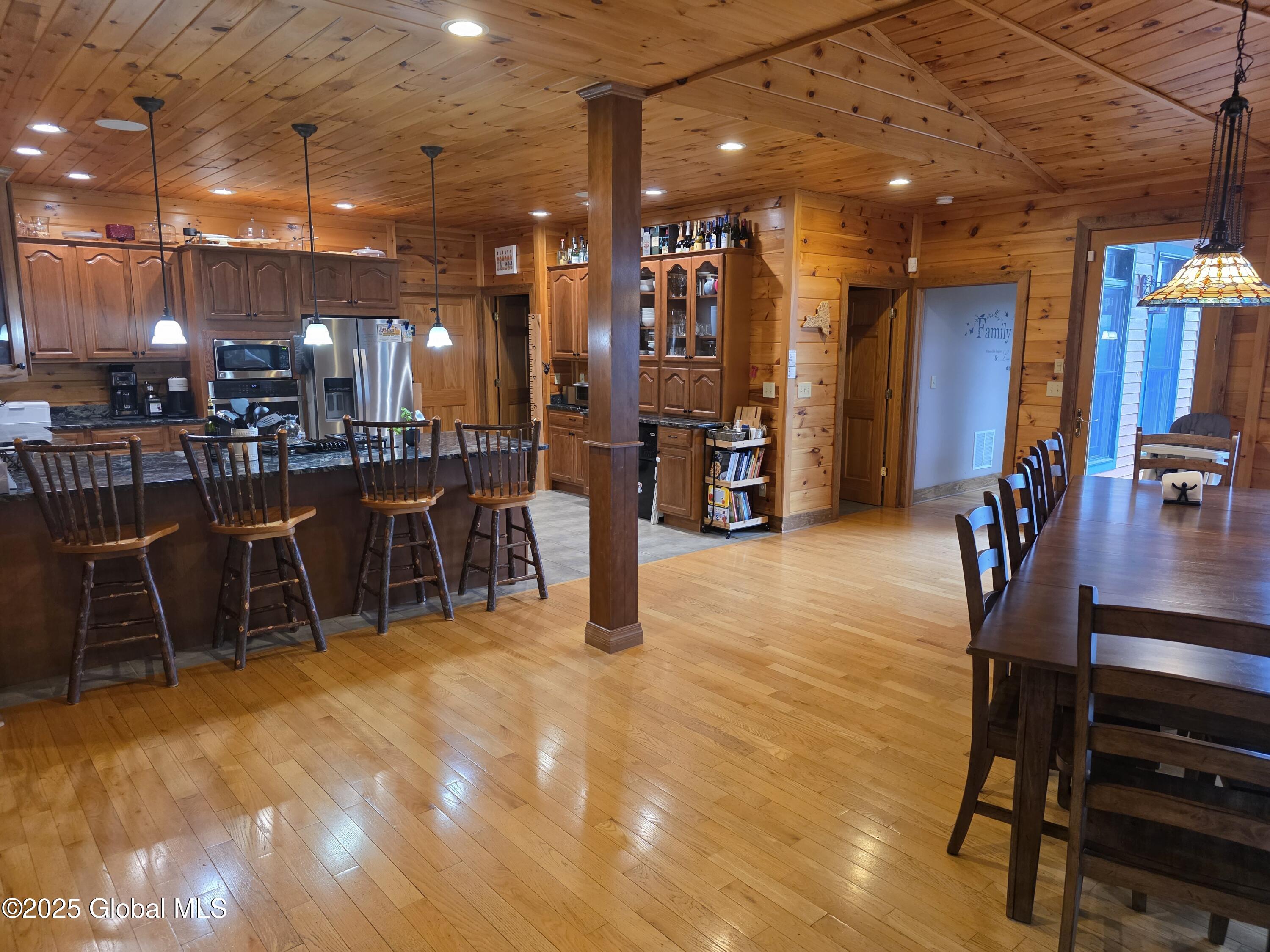 102 Taylor Court Mayfield NY 12117