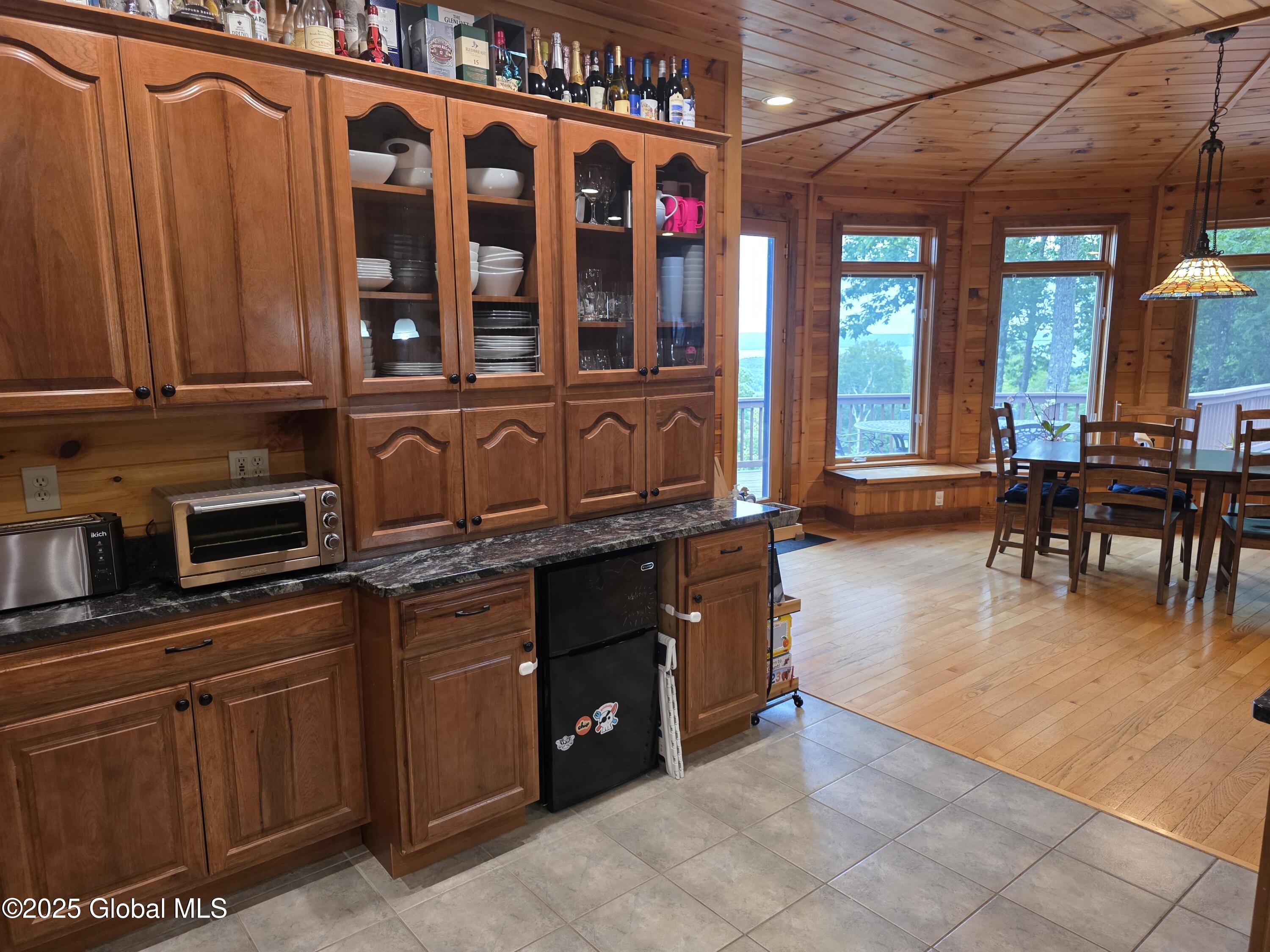 102 Taylor Court Mayfield NY 12117