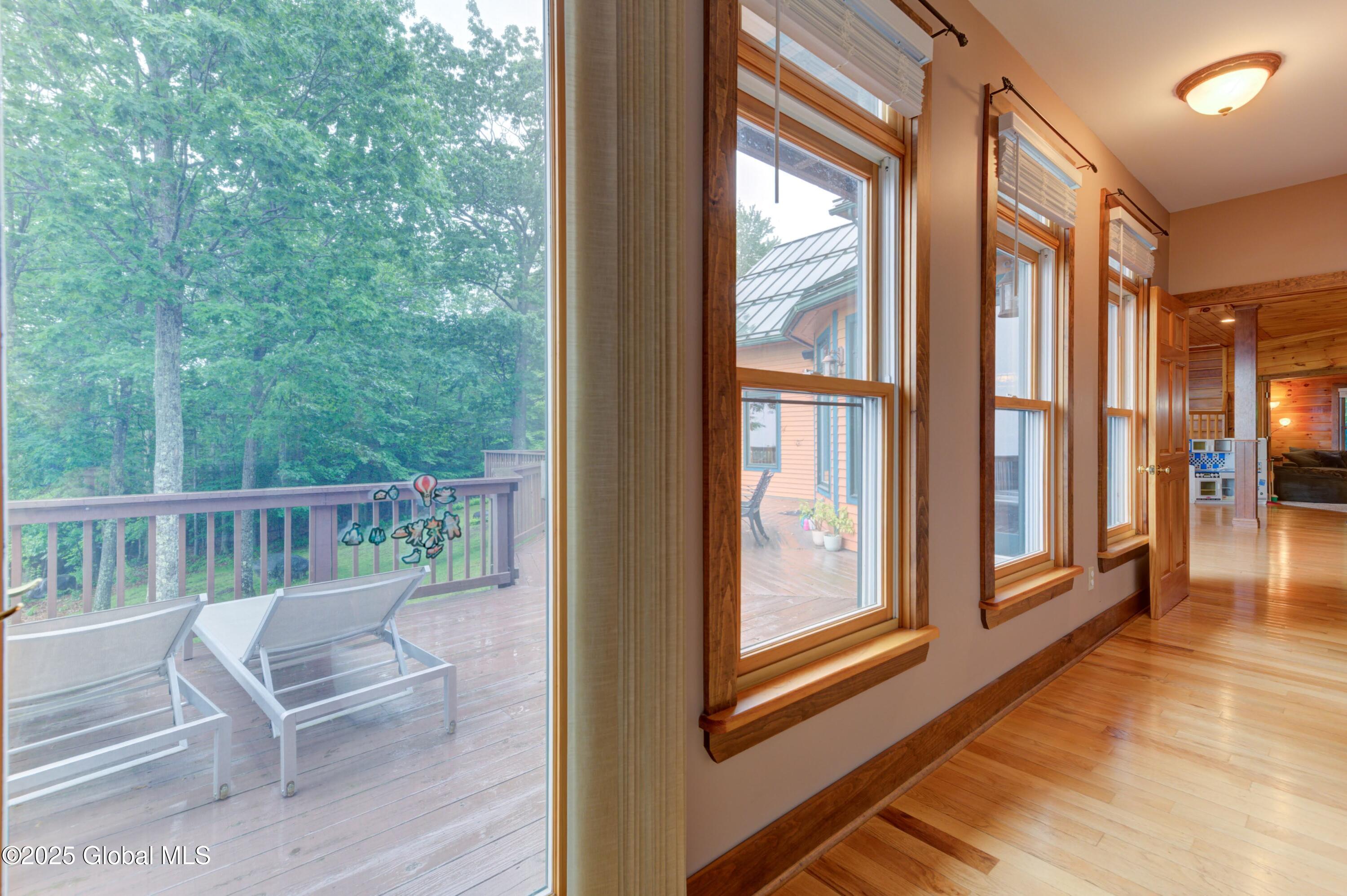 102 Taylor Court Mayfield NY 12117