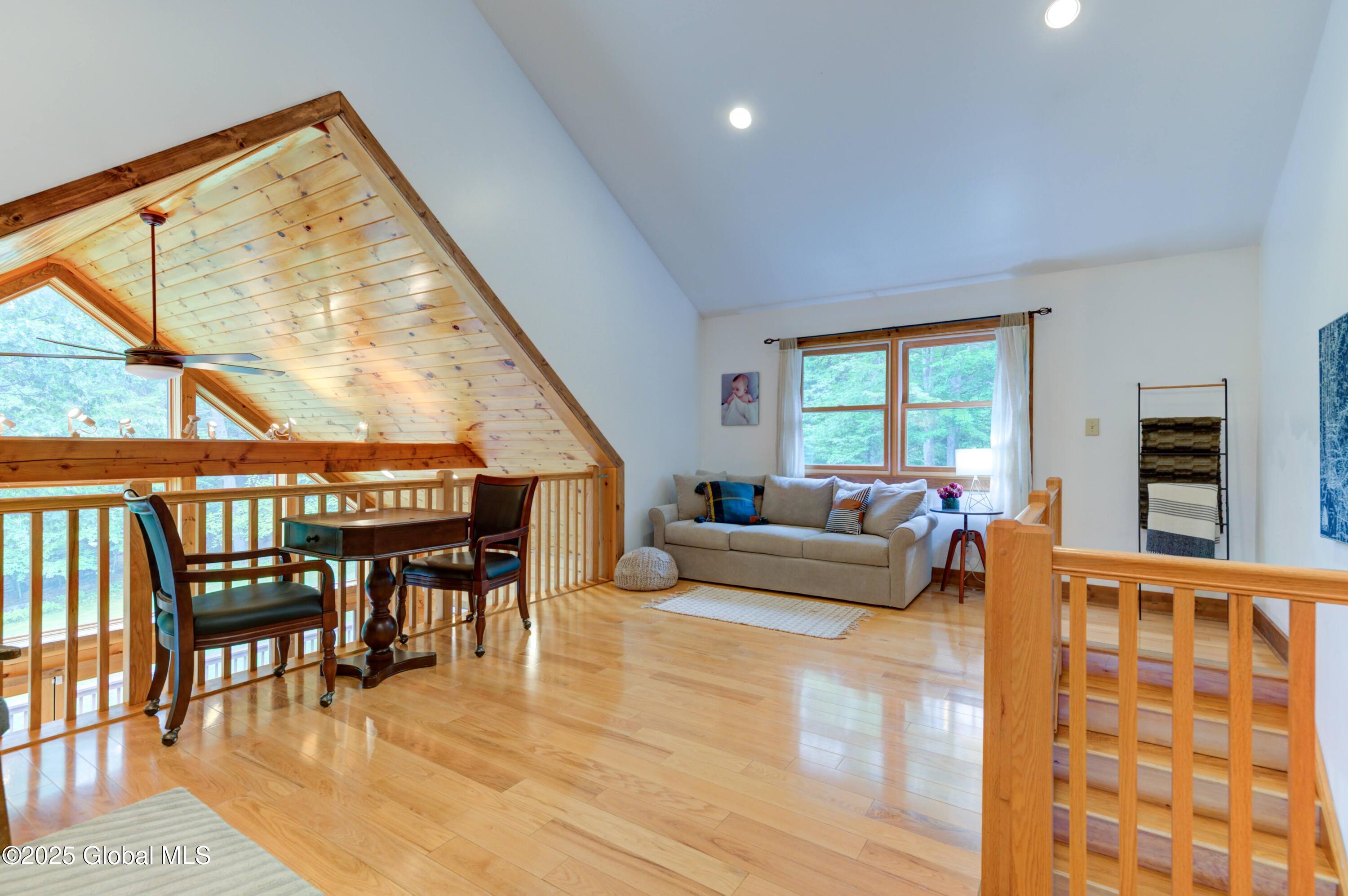 102 Taylor Court Mayfield NY 12117