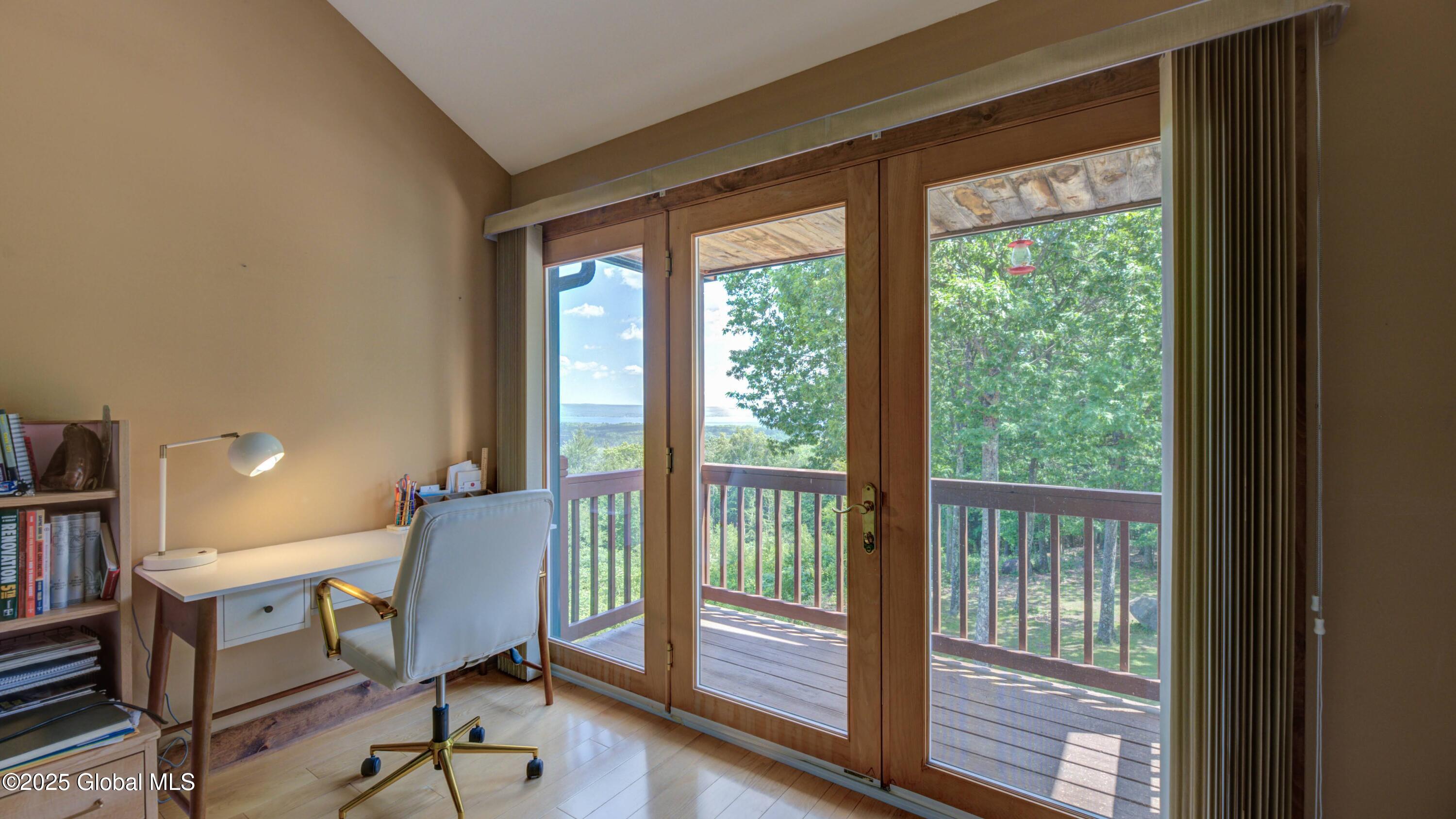 102 Taylor Court Mayfield NY 12117