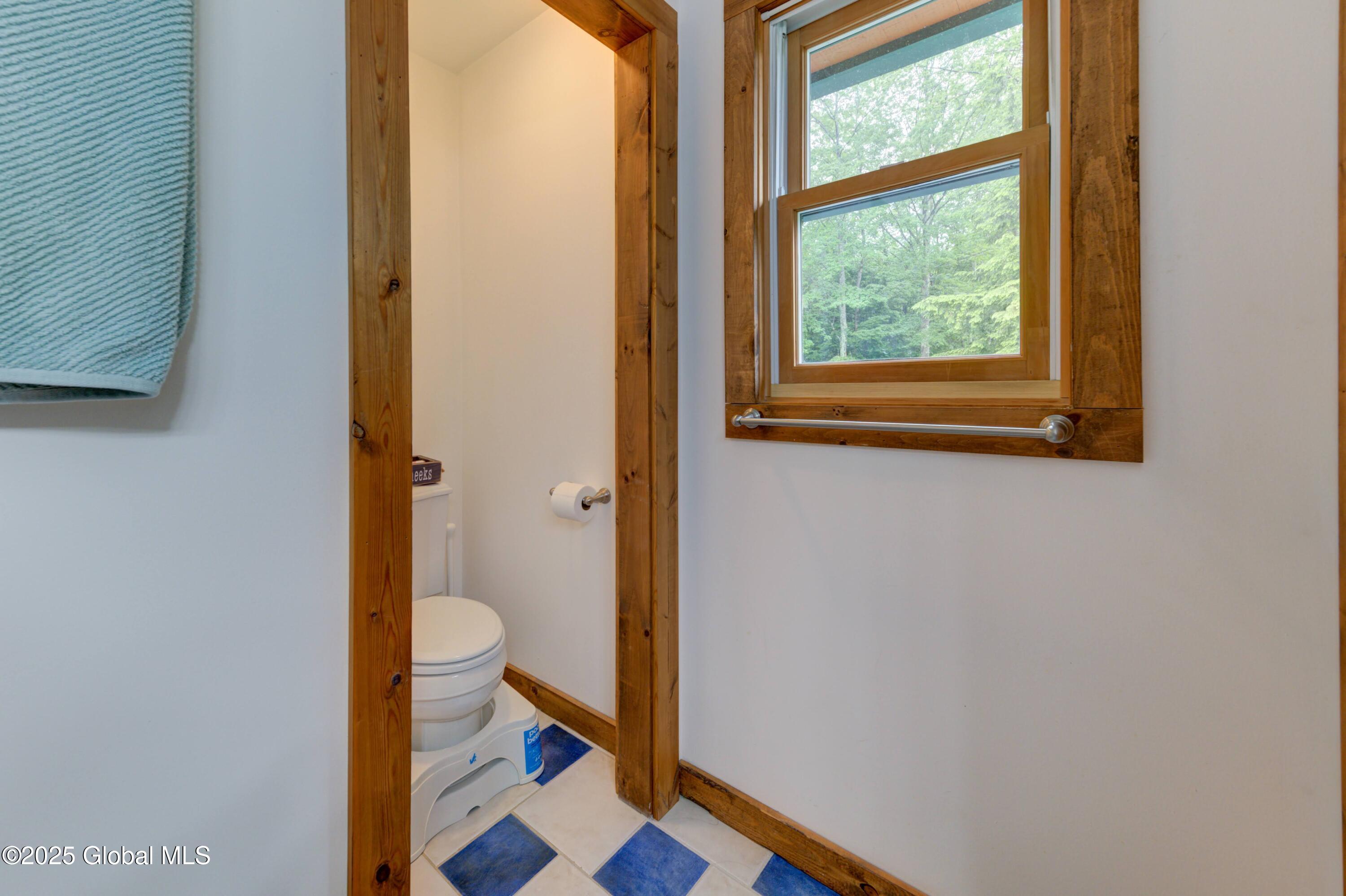 102 Taylor Court Mayfield NY 12117