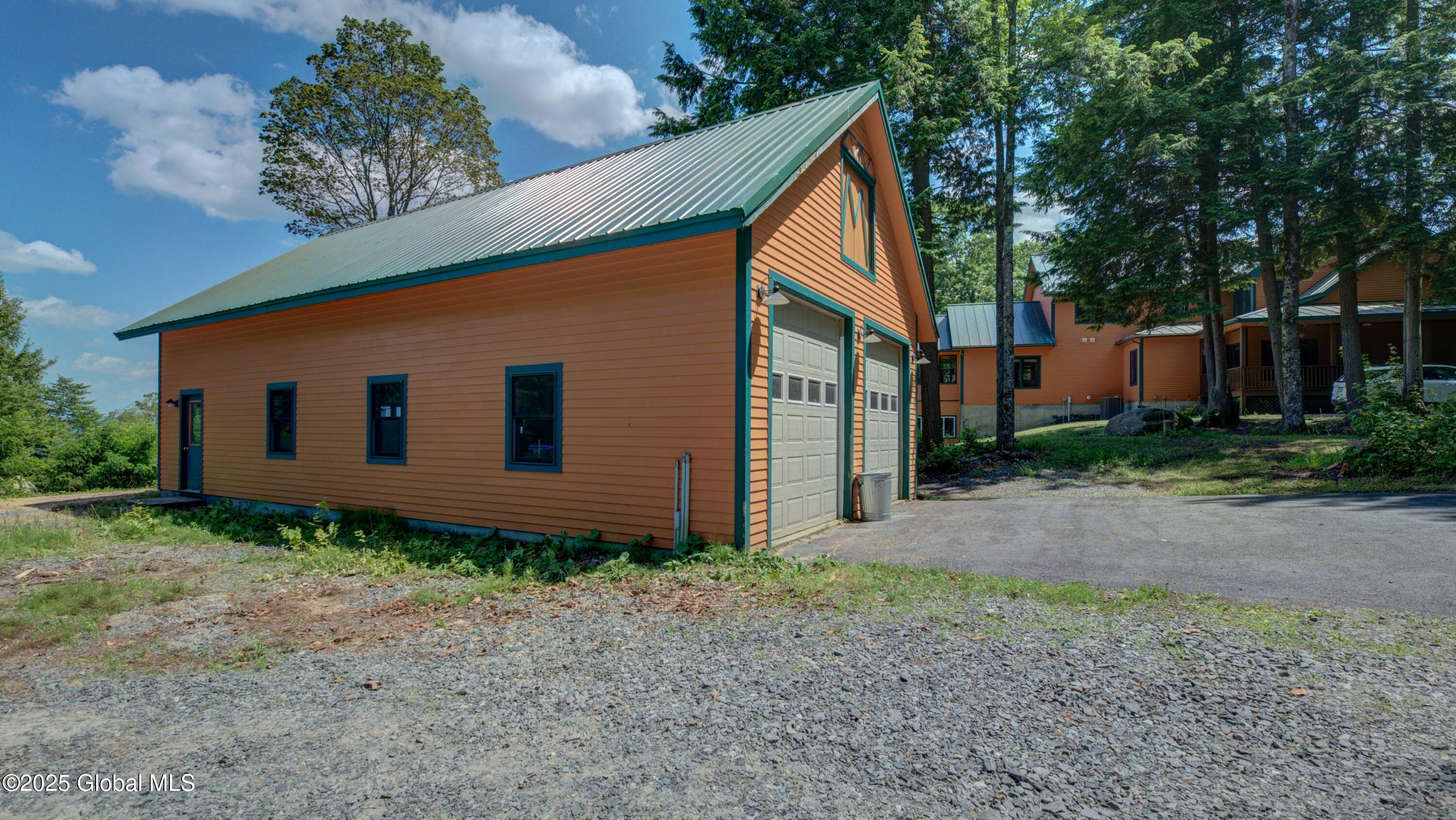 102 Taylor Court Mayfield NY 12117
