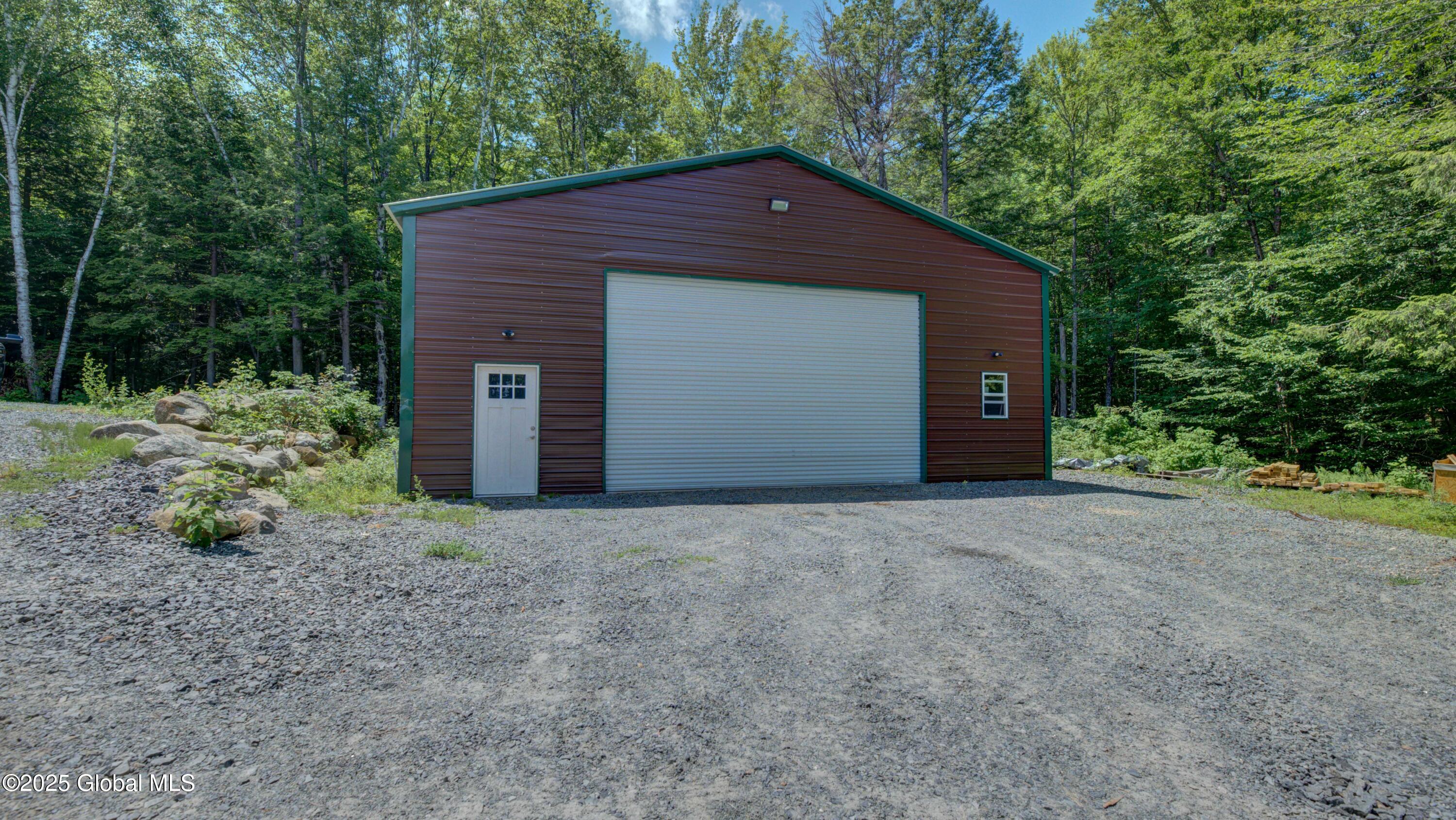 102 Taylor Court Mayfield NY 12117