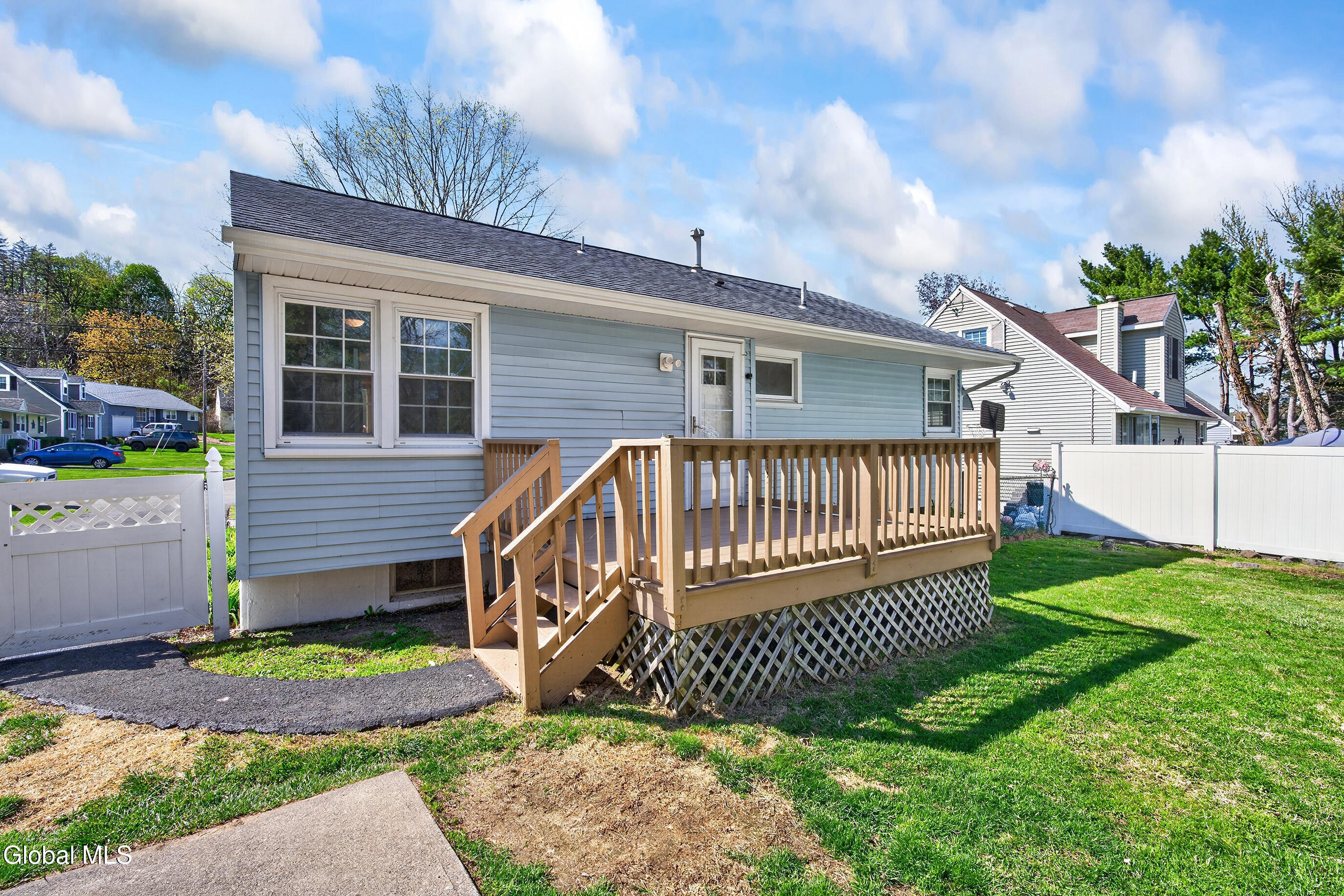46 Biscayne Boulevard Troy NY 12182