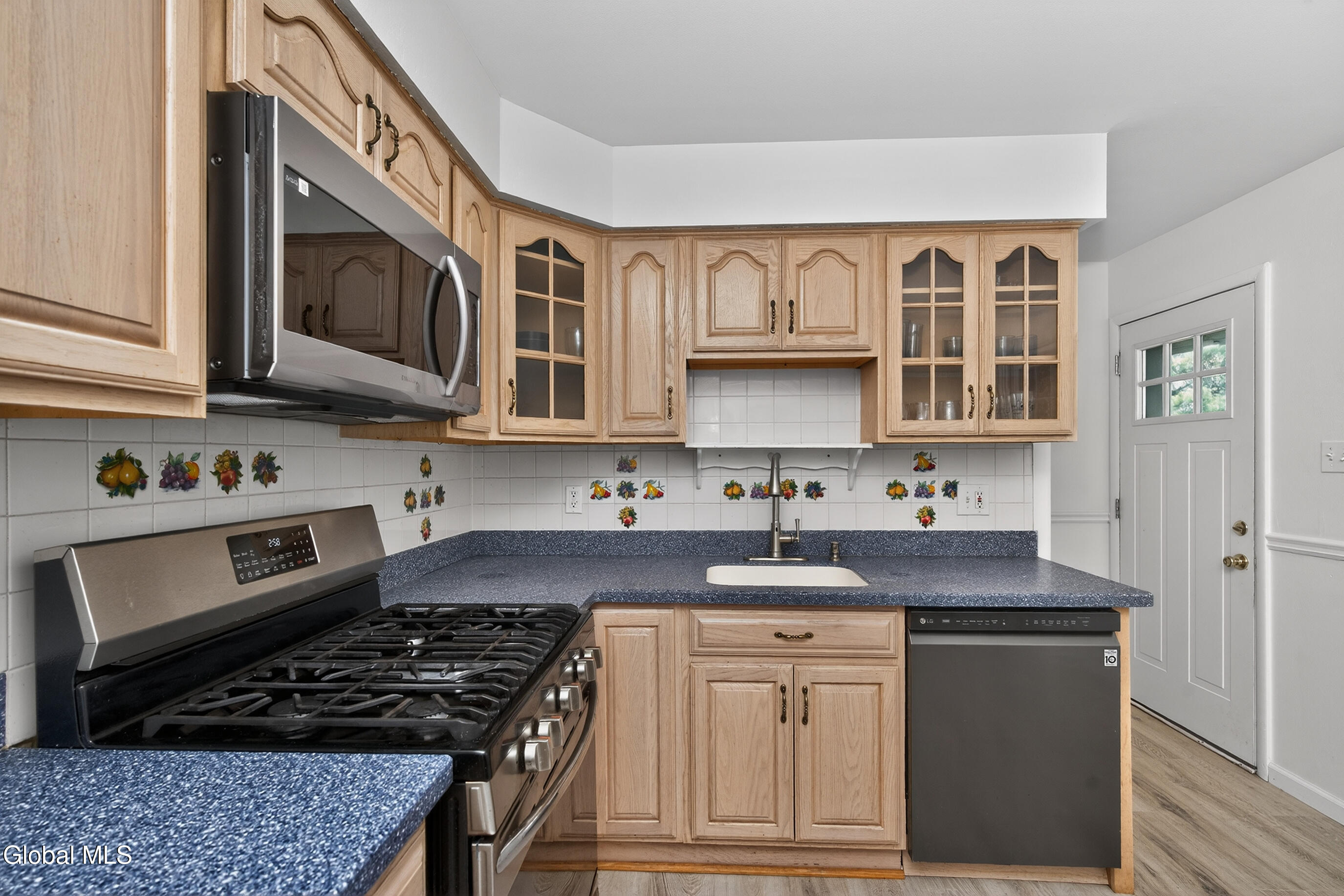 46 Biscayne Boulevard Troy NY 12182