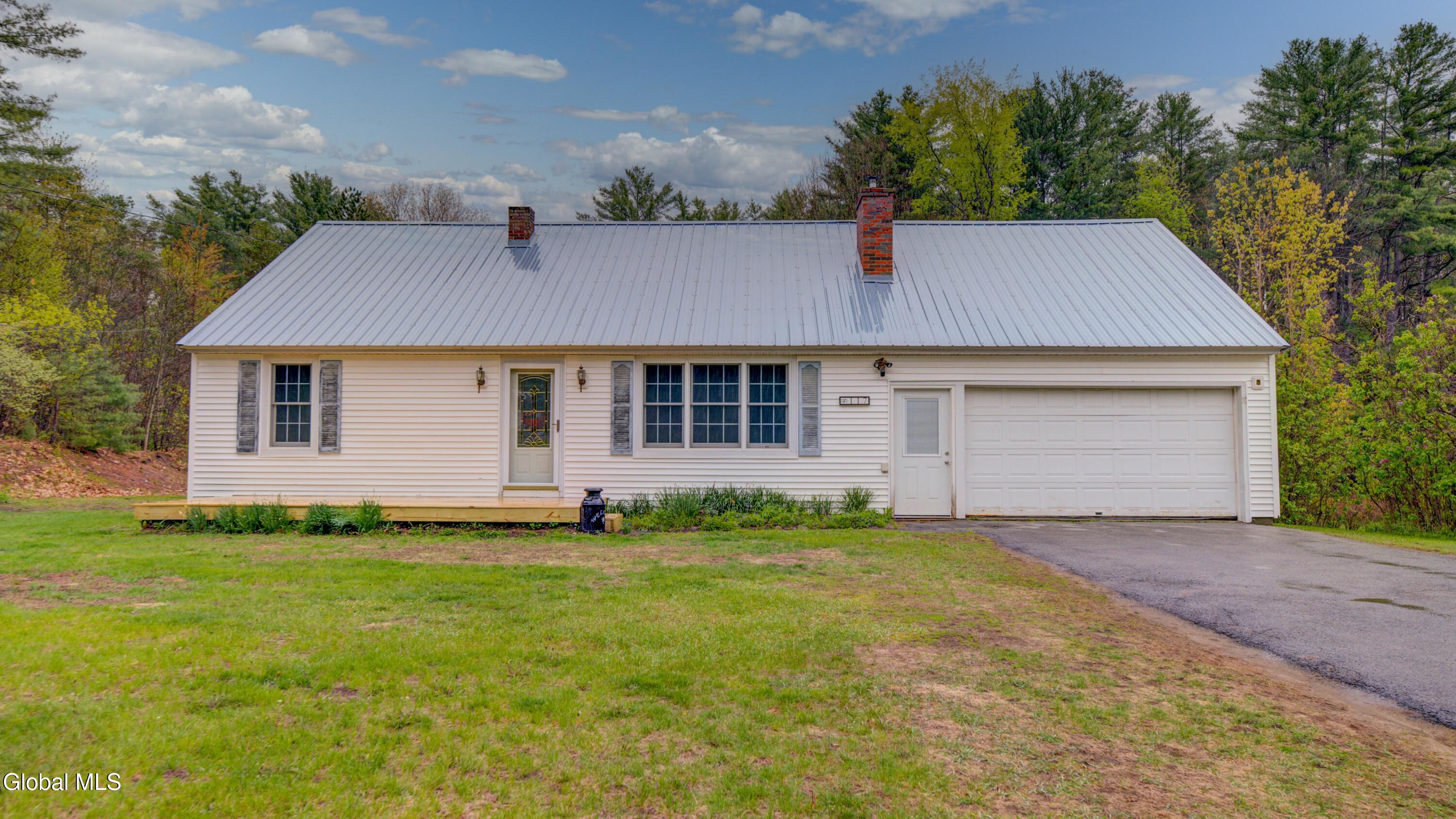 117 Blanchard Road Gloversville NY 12078