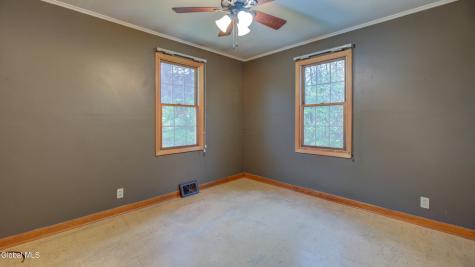 117 Blanchard Road Gloversville NY 12078