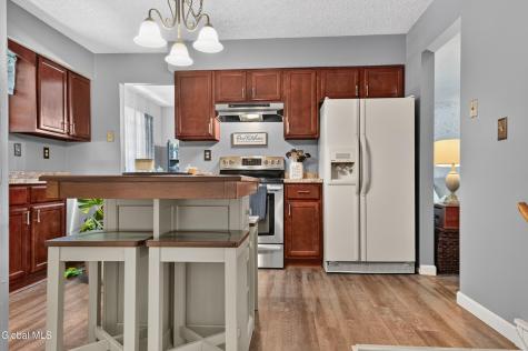 33 Wineberry Lane Ballston Spa NY 12020