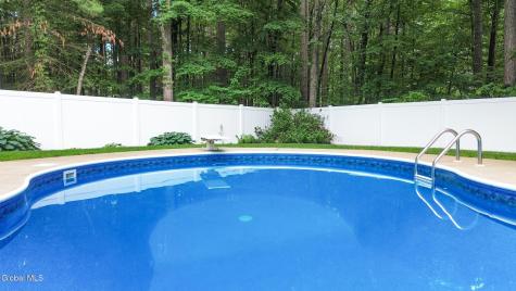 33 Wineberry Lane Ballston Spa NY 12020