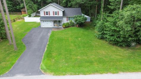 33 Wineberry Lane Ballston Spa NY 12020