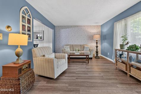 33 Wineberry Lane Ballston Spa NY 12020