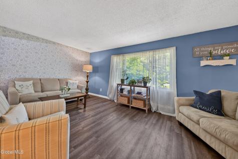 33 Wineberry Lane Ballston Spa NY 12020