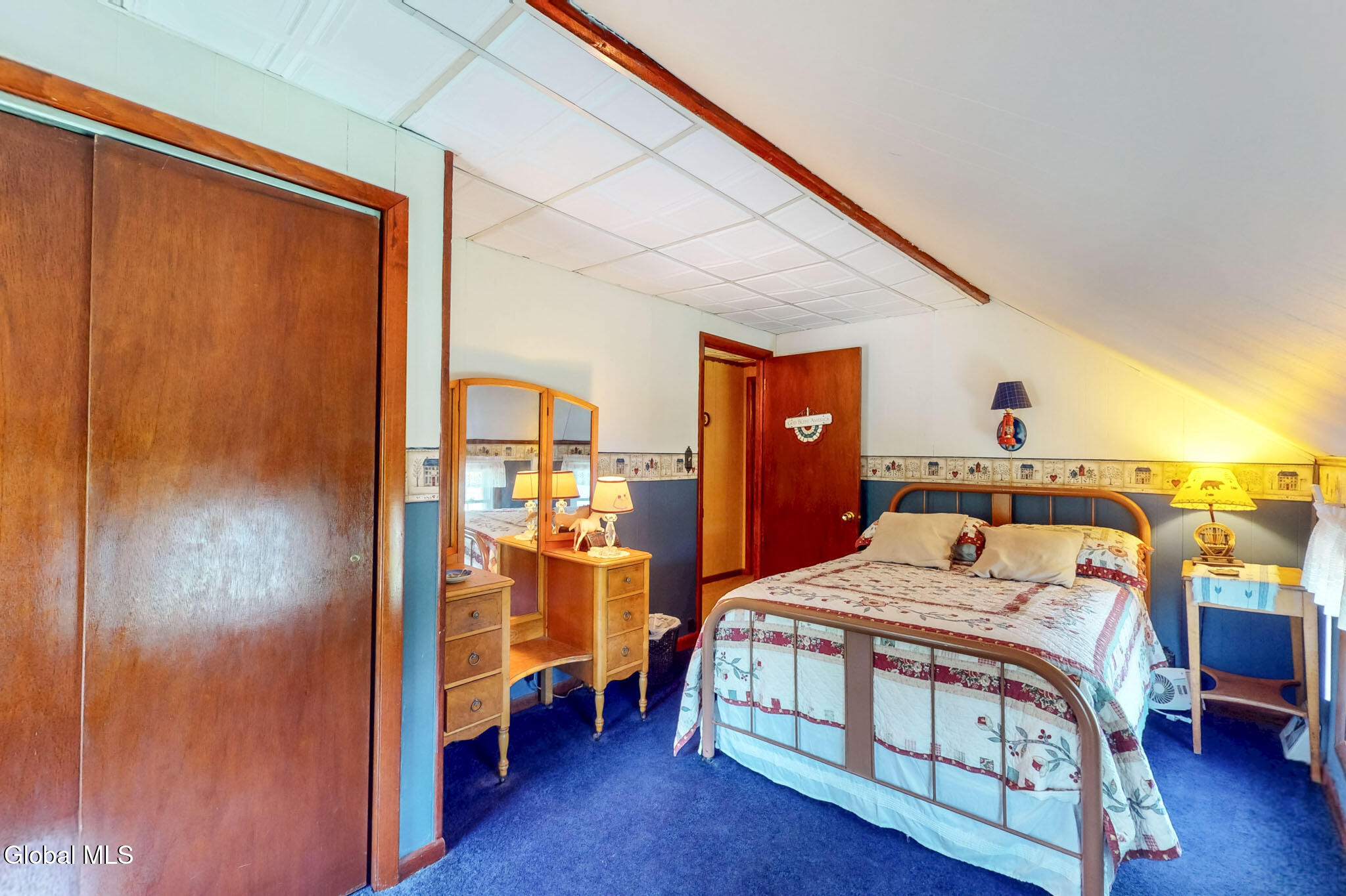 204 Mountain Lake South Shore Road Gloversville NY 12078