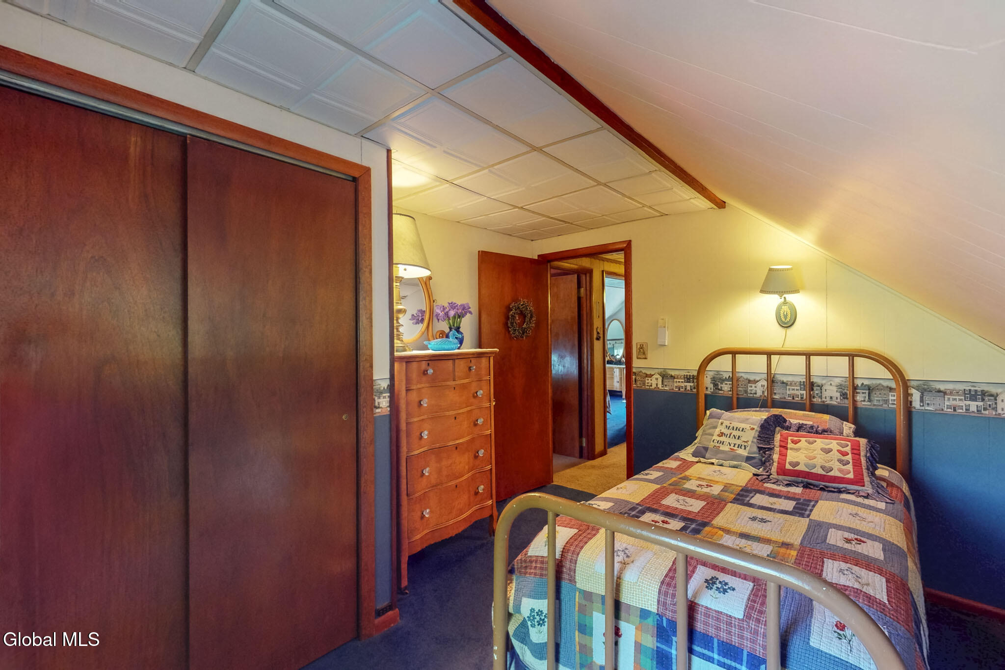 204 Mountain Lake South Shore Road Gloversville NY 12078