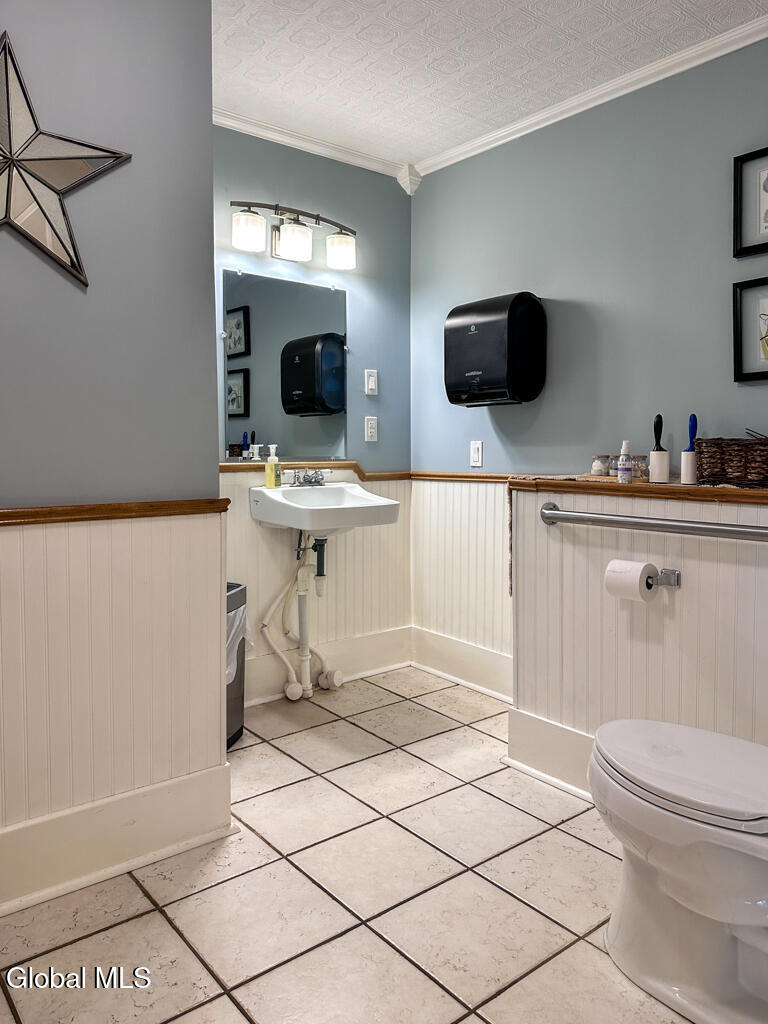 28 Hudson Street Warrensburg NY 12885