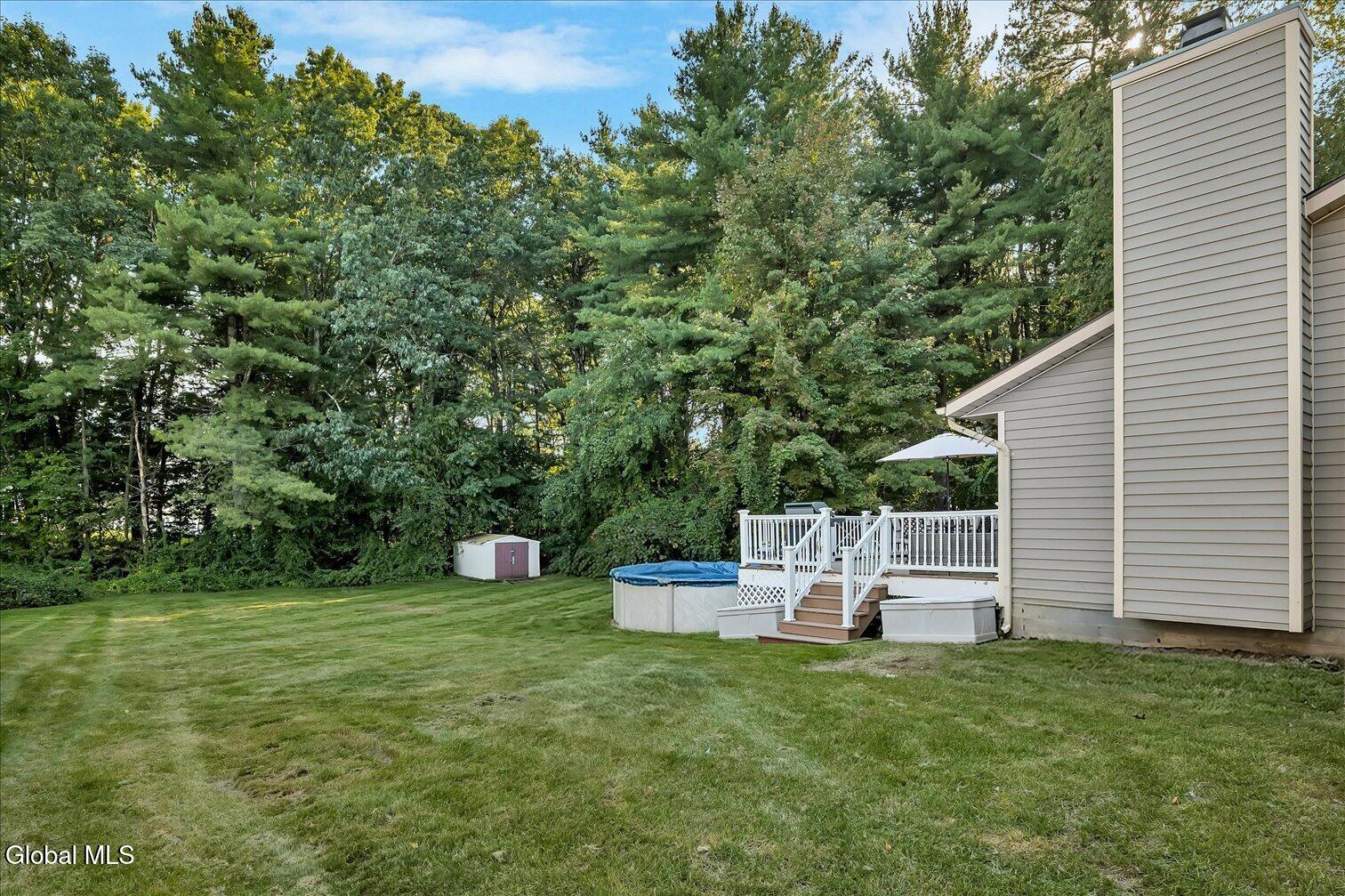 261 Autumn Run Schenectady NY 12306