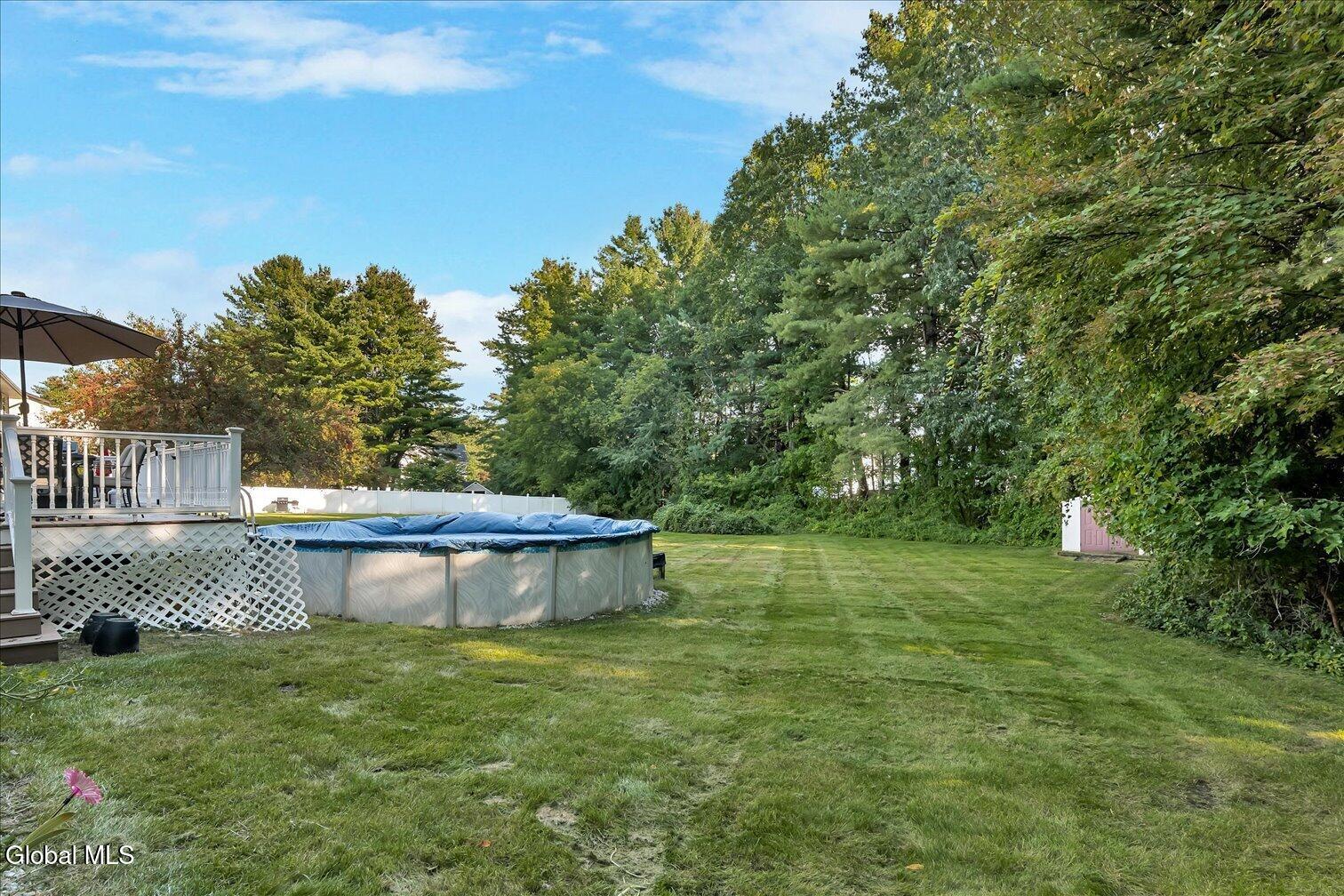 261 Autumn Run Schenectady NY 12306