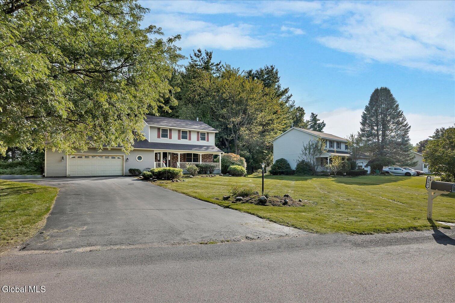 261 Autumn Run Schenectady NY 12306